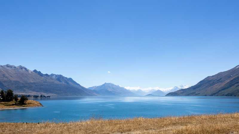 Cycling on the Around the Mountains Trail, between Mavora Lakes and Walter Peaks Station in the Vonn Valley | Izzi Barton
