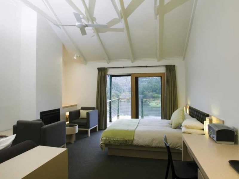 Accommodation at Cradle Mountain Logde