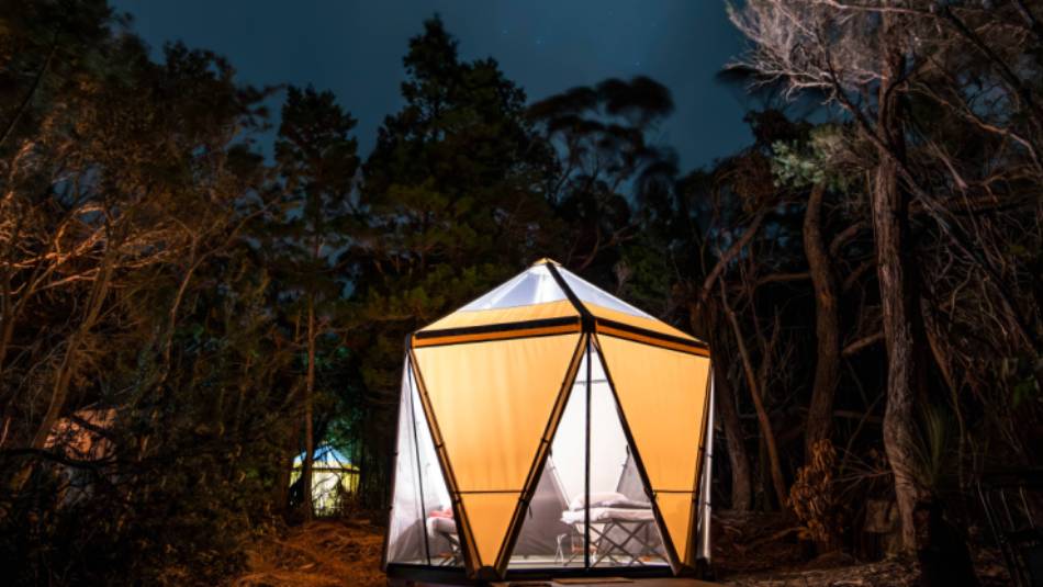 Relax under the stars at our Flinders Island Eco-Comfort Camps | Lachlan Gardiner