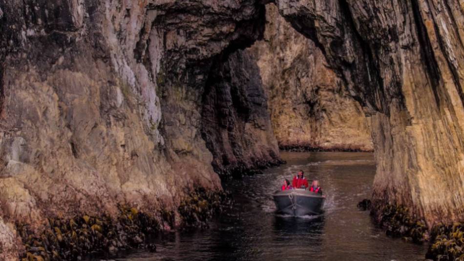Travel through a network of sea caves
