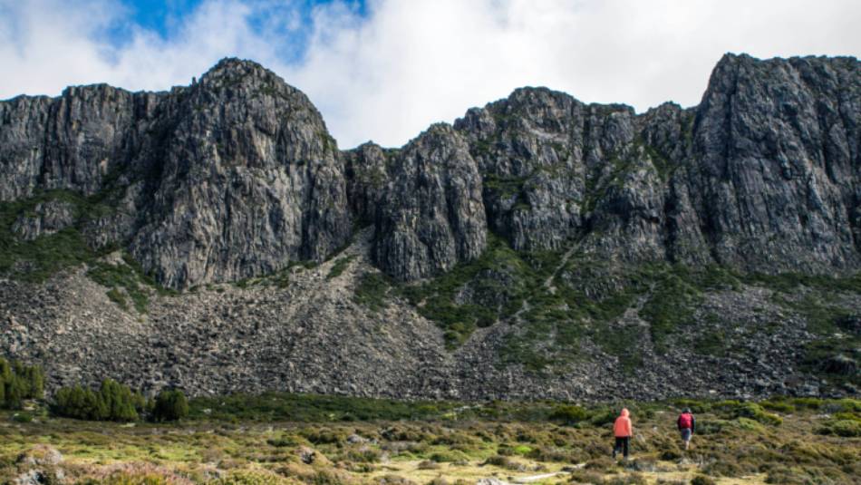 Walking in Walls of Jerusalem National Park | O&M St John