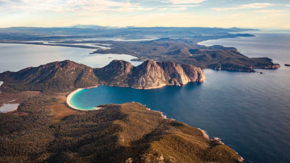 Wineglass Bay | Luke Tscharke