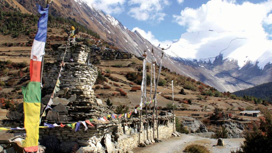 Trekking the iconic scenery of Annapurna circuit | Ken Harris