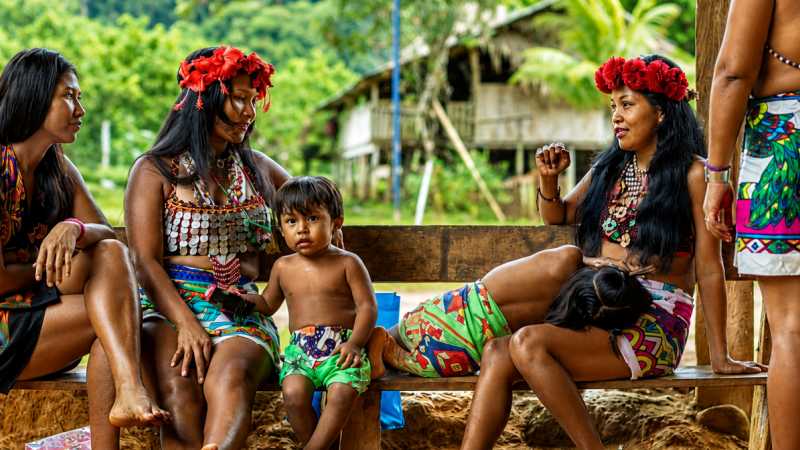 Experience the rich traditions of the Emberá people
