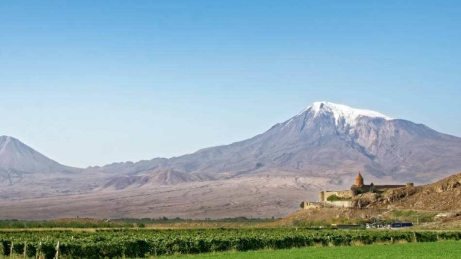 The Khor Virap, located on the Ararat plain, near the closed border with Turkey