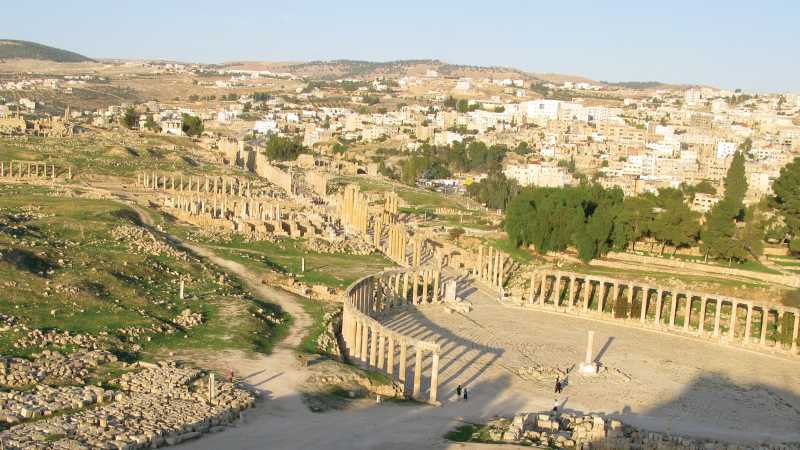 Colonnaded street at Jerash, Jordan | Gordon Steer