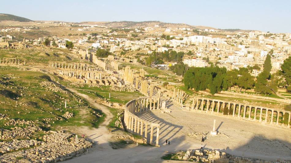 Colonnaded street at Jerash, Jordan | Gordon Steer