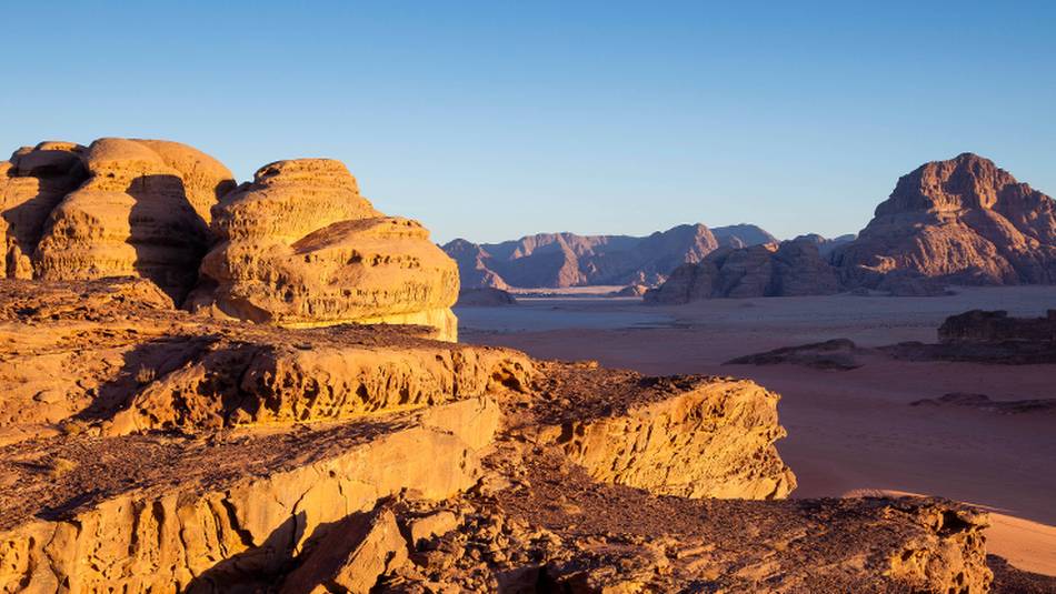 Enjoy magnificent sunsets when visiting Jordan's Wadi Rum | Richard I'Anson