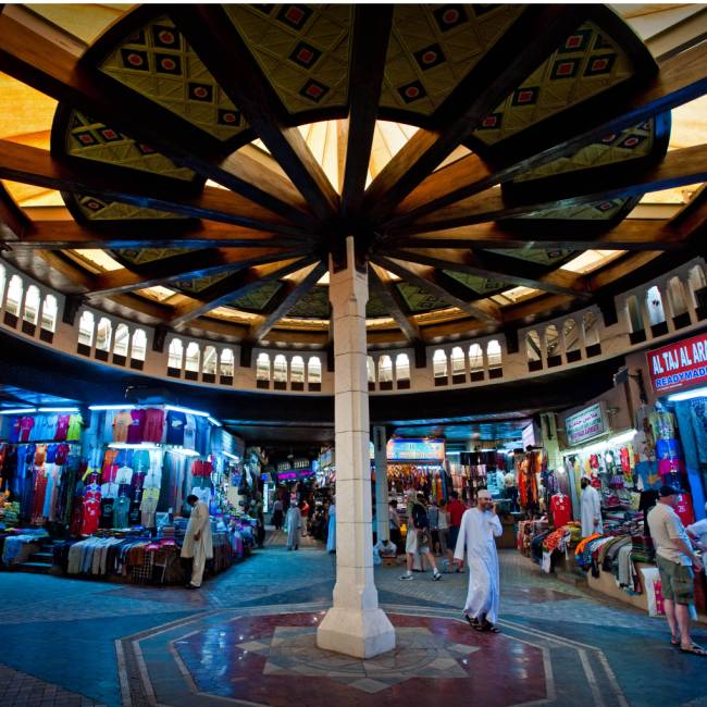 Colourful Mutrah Souk | Oman Ministry of Tourism