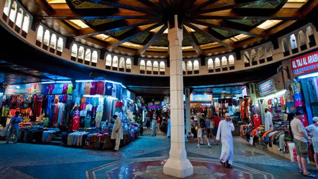 Colourful Mutrah Souk | Oman Ministry of Tourism