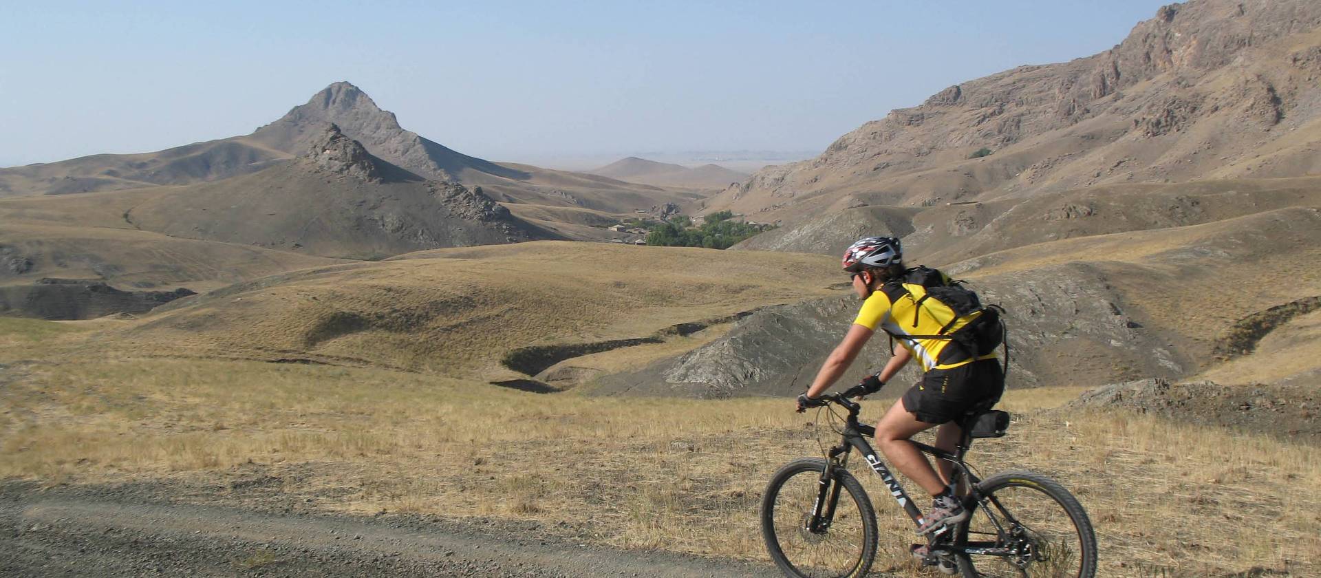 world expeditions cycling tours