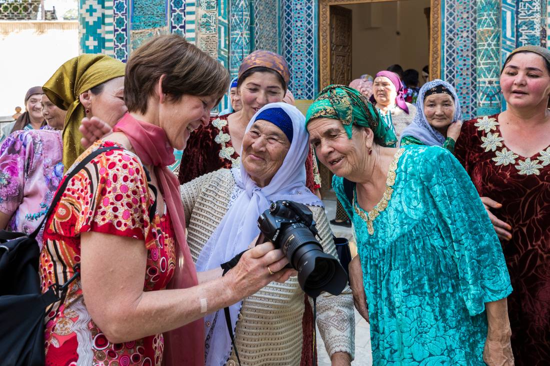 Meeting pilgrims at Shah-i-Zinda, the avenue of mausoleums, in Samarkand |  <i>Richard I'Anson</i>