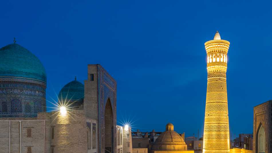 Kalon Minaret at dusk in Bukhara, a Silk Road highlight | Richard I'Anson