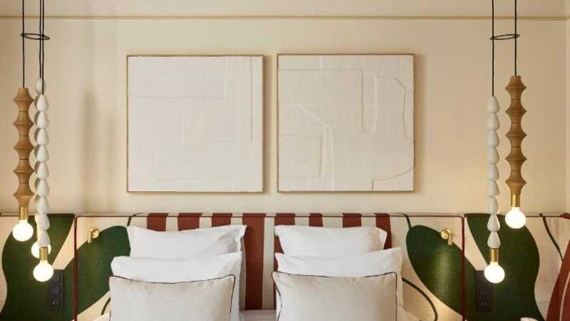 Grand Roi Rene Aix-en-Provence Centre room - Provence: The Art of Living Well with Lyndey Milan, France