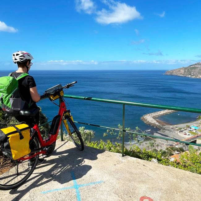 Cyclist taking in the view in Madeira