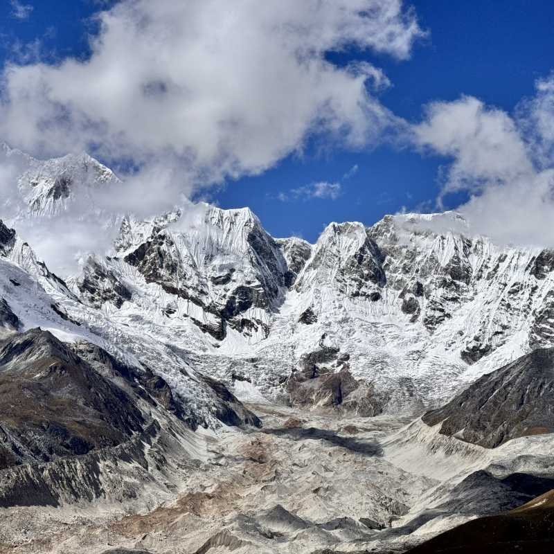 Gangkar Phuensum Peak - Bhutan