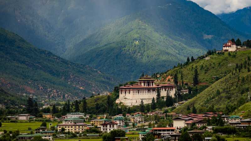 Paro Dzong, Bhutan | Lachlan Gardiner