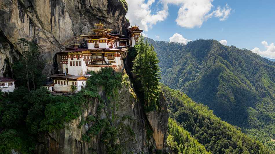 Taktsang (Tigers Nest Temple), Bhutan | Lachlan Gardiner