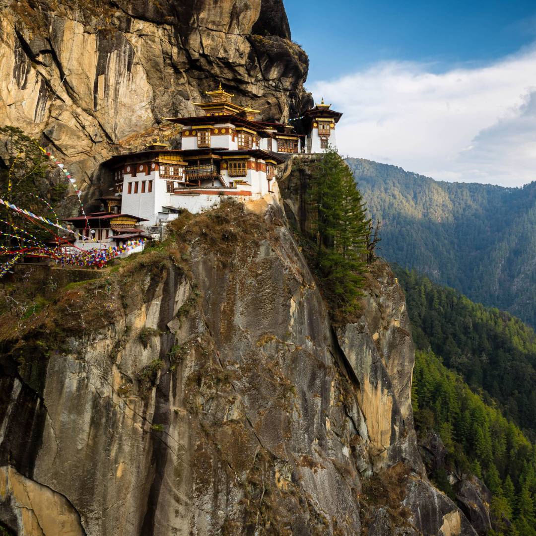 Bhutan Jambay Lakhang Festival Tour | Bhutan Tours | World Expeditions