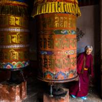 Inside this beautiful Bhutanese monastery | Richard I'Anson