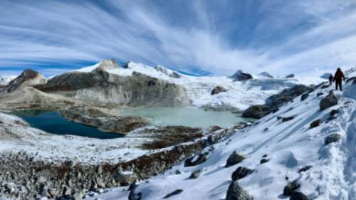 Trek alongside remote high altitude lakes in the rarely accessed Lunana region | Soren Kruse Ledet