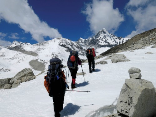 Stunning views on the trek back to Ghunsa&#160;-&#160;<i>Photo:&#160;Ray Mustey</i>