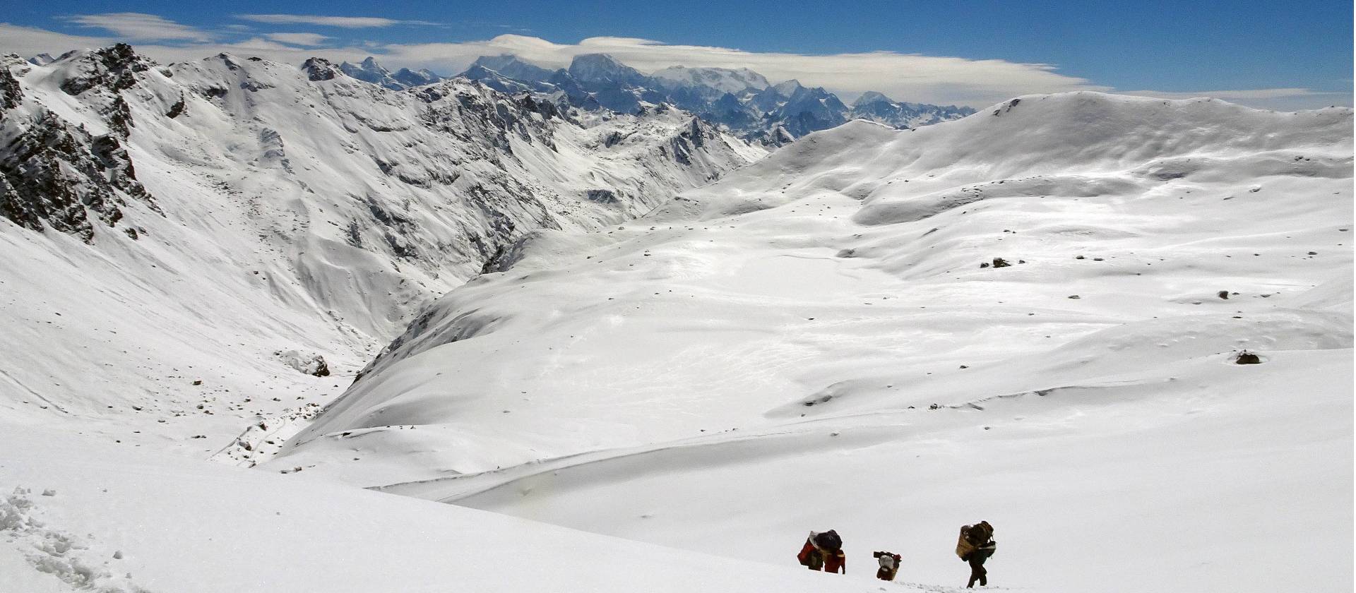 Heading towards the West Col on Stage 2 of the GHT | Jasmine Star