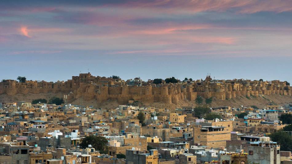 The impressive Jaisalmer Fort at sunset | Richard I'Anson