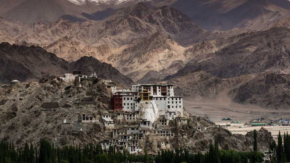 Spectacular views of Leh in the Indian Himalaya | Richard I'Anson