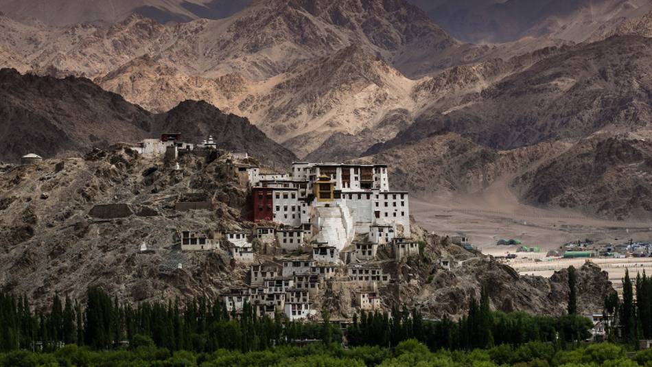 Spectacular views of Leh in the Indian Himalaya | Richard I'Anson