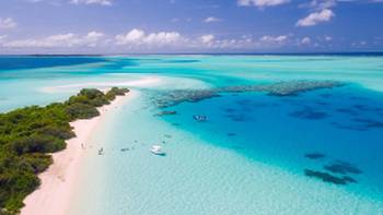 Coastline, Maldives,Pixabay Blue hues of an island's coast