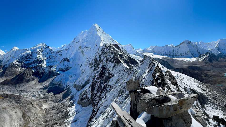The breathtaking view from the Amphu Labsta. | Soren Kruse Ledet