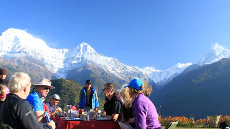 Alfresco breakfast at Gandruk with superb mountain views | Brad Atwal