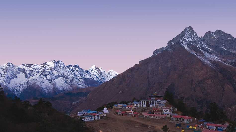 The monastery at Thyangboche, surrounded by impressive mountain vistas | Peter Walton
