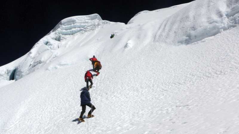 The final push to the summit | Warren Townsden