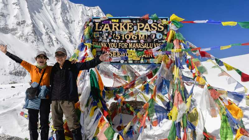 Crossing the Larke La Pass on Manaslu Circuit | Eloise Weston