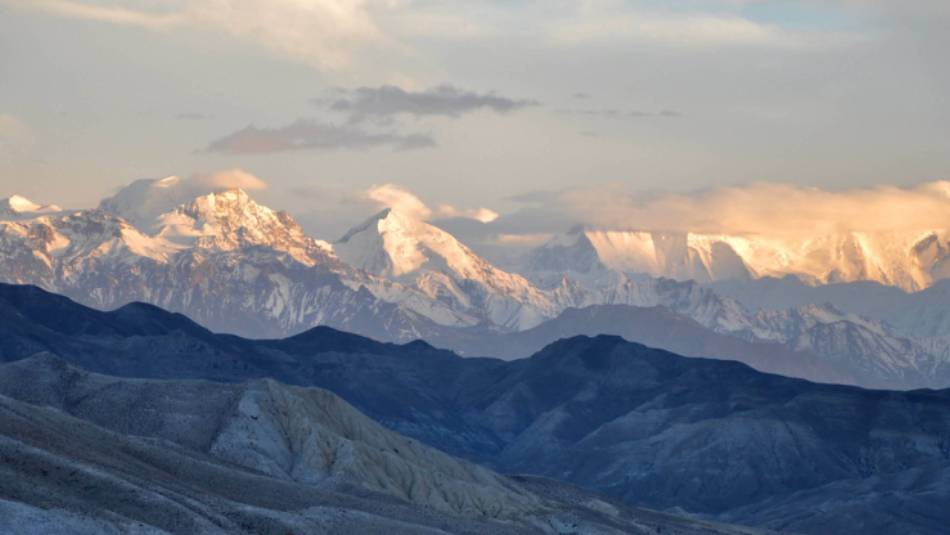 Dramatic views from Chosar indicative of the final stages of the Teri La trek | Garry Weare