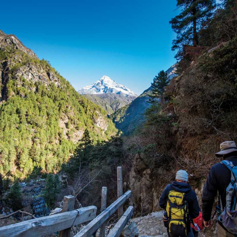 Descending from Namche to Monjo | Mark Tipple