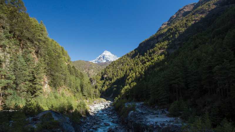 Trekking the lower valleys of the Khumbu | Mark Tipple