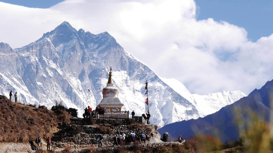 On the trail to Everest Base Camp past Ama Dablam | Charles Duncombe