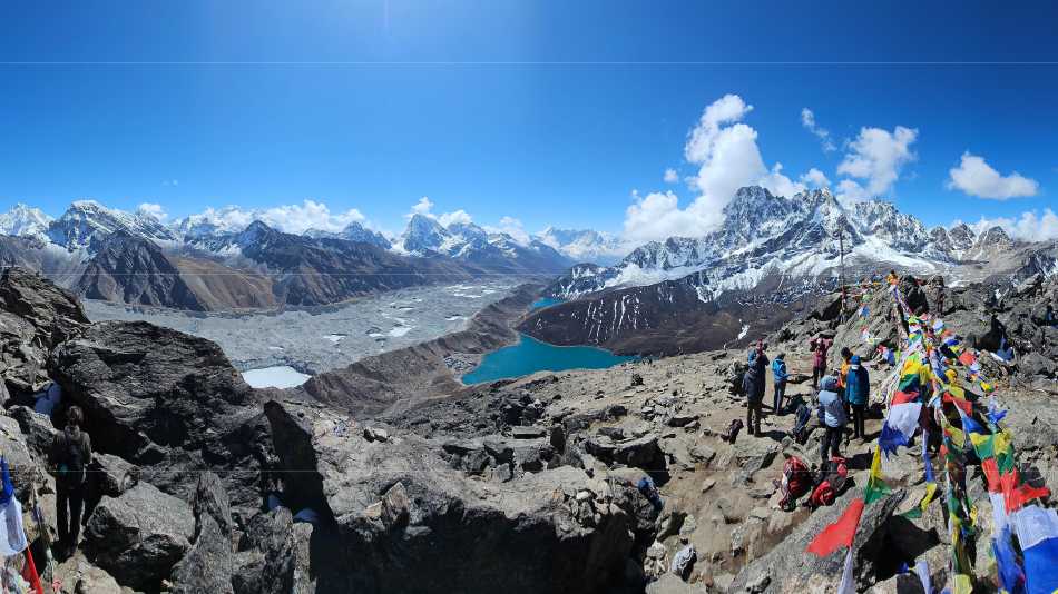 Approaching the Renjo La pass | Shelby Pinkerton