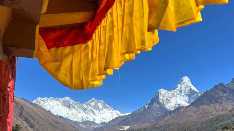 Immense mountain views on display in the Everest region | Sue Badyari