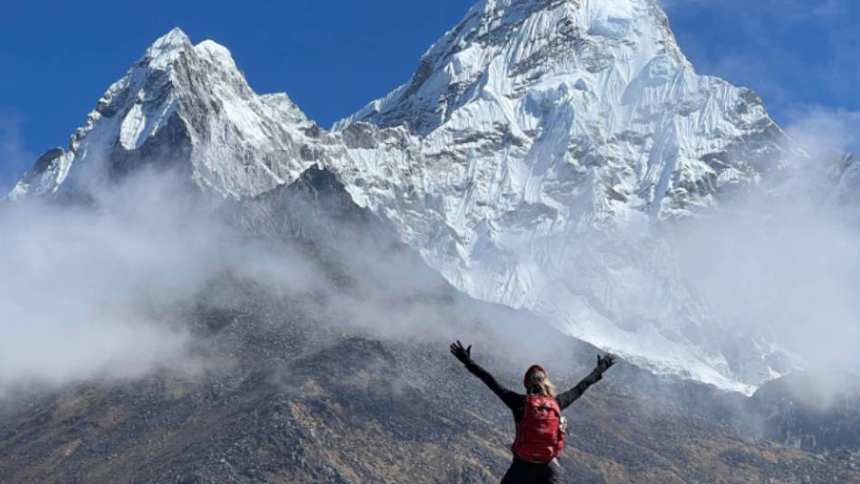 Immense mountain views on display in the Everest region | Sue Badyari