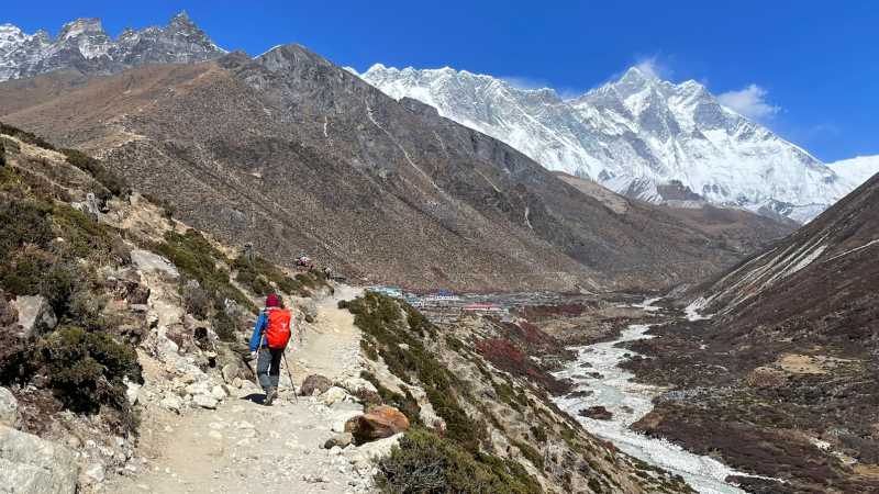 Trekking into Dingboche | Brad Atwal