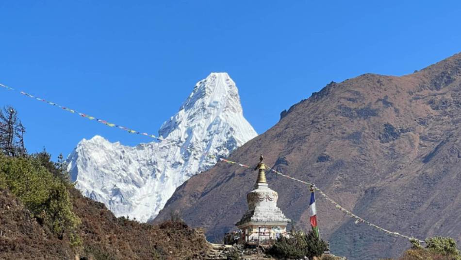 Immense mountain views on display in the Everest region | Sue Badyari