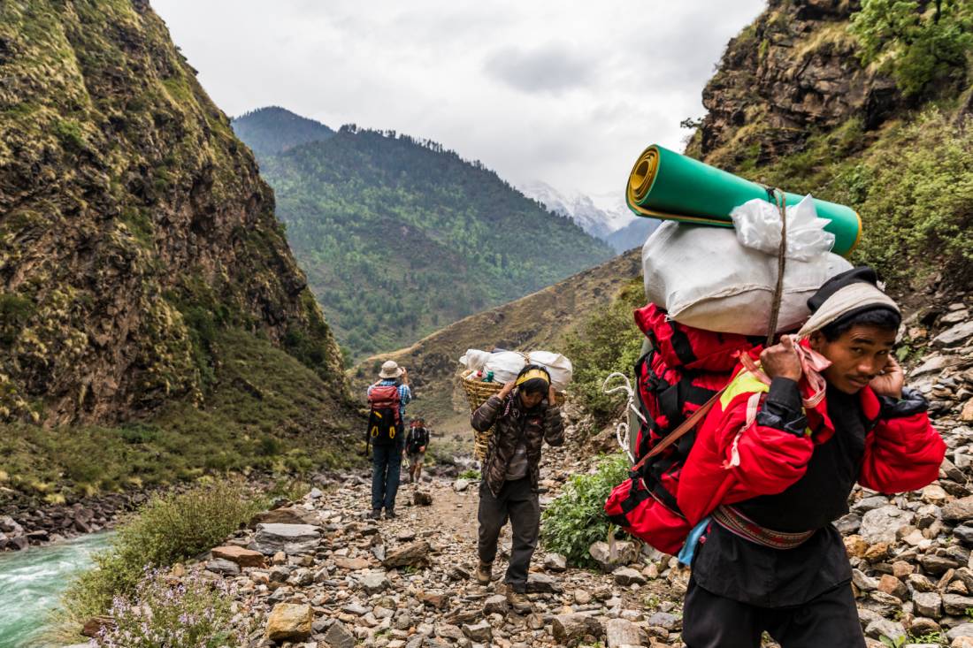 Porters at work in western Nepal |  <i>Lachlan Gardiner</i>