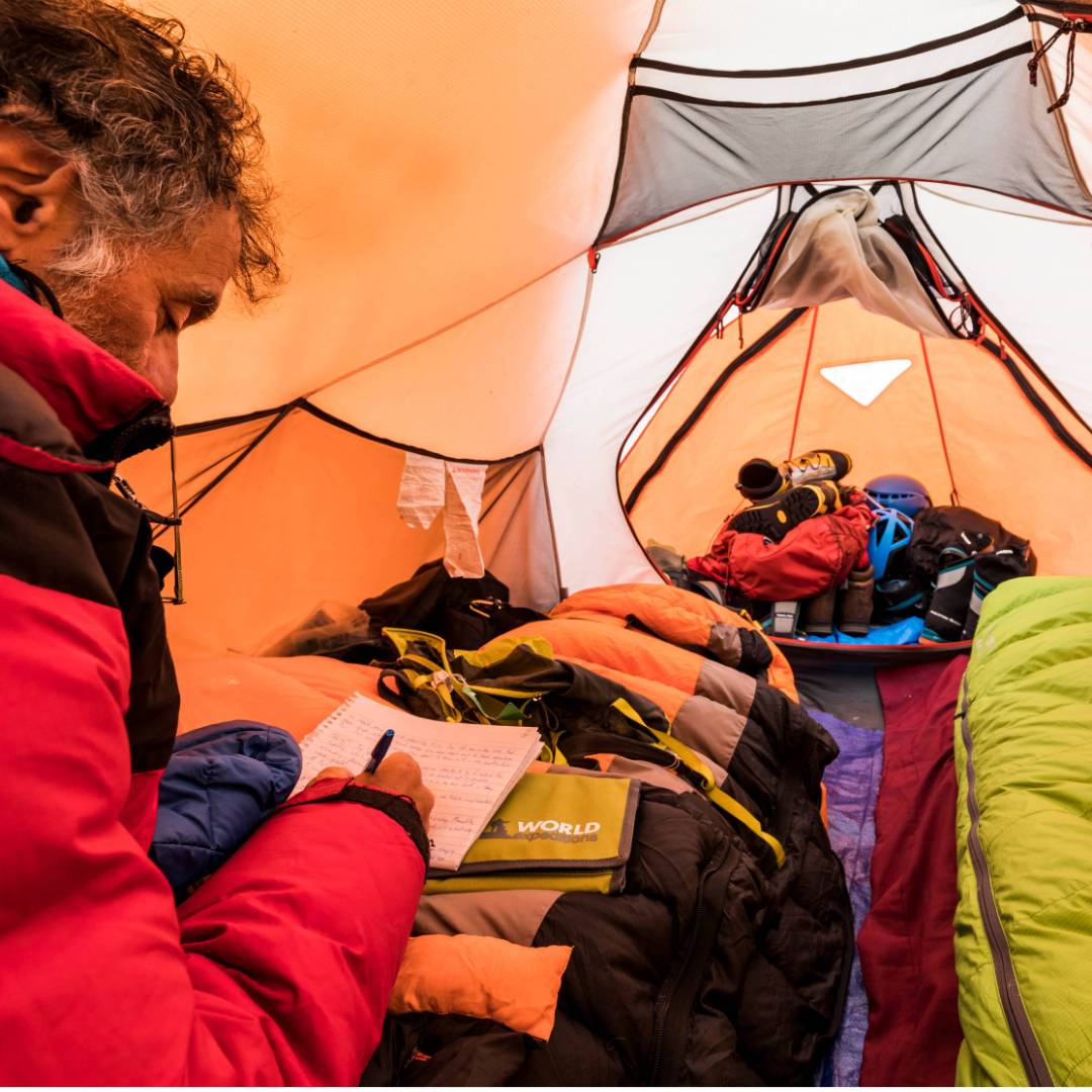 Khumbu Valley Exploratory trek with Tim Macartney-Snape | World Expeditions