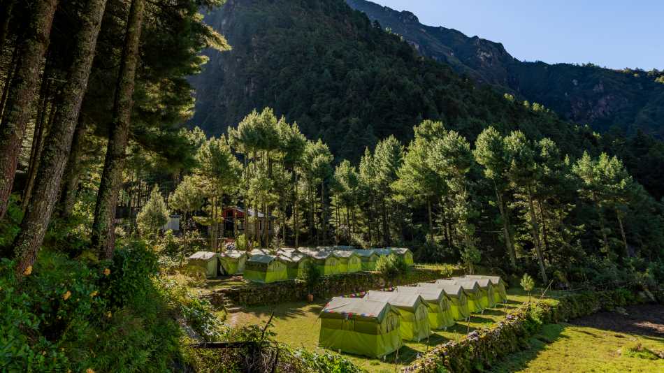 Monjo Eco-Comfort Camp in the Everest region | Lachlan Gardiner