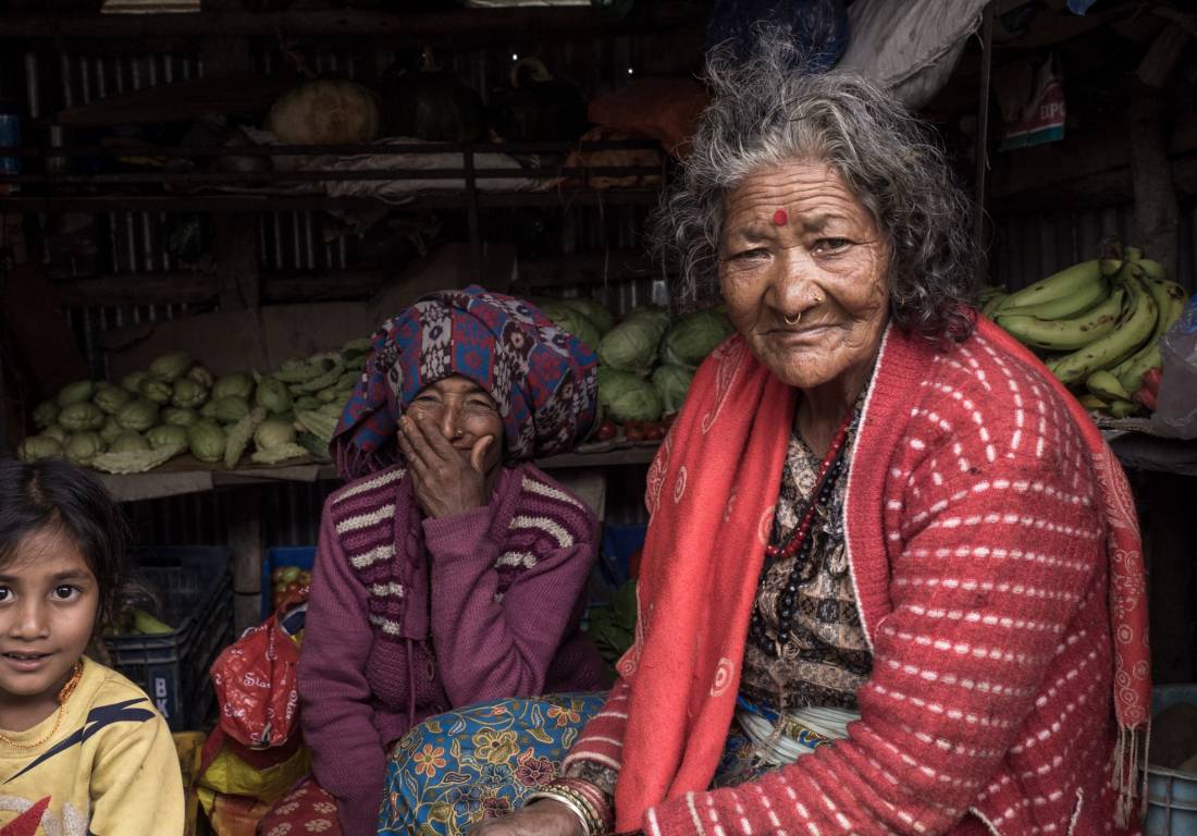 Warming smiles of local villagers |  <i>Kelvin Law</i>