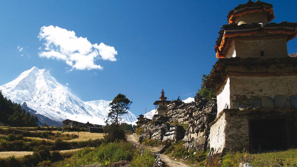 Trekking through peaceful villages in Manaslu | Graham North